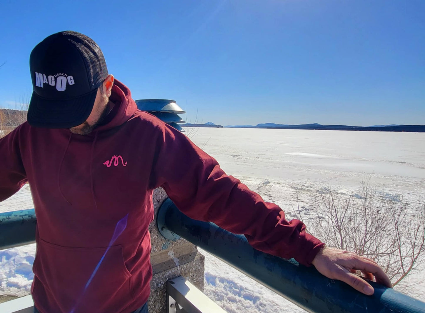 Hoodie du soleil – Magog Beach